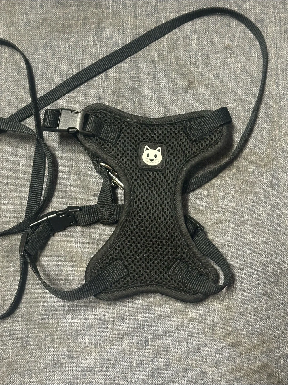 Black Breathable Mesh Cat Harness with Leash